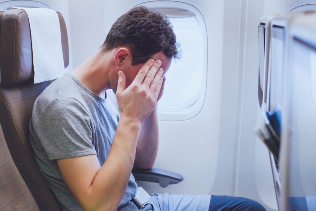 Como lidar com uma crise de pânico durante o voo