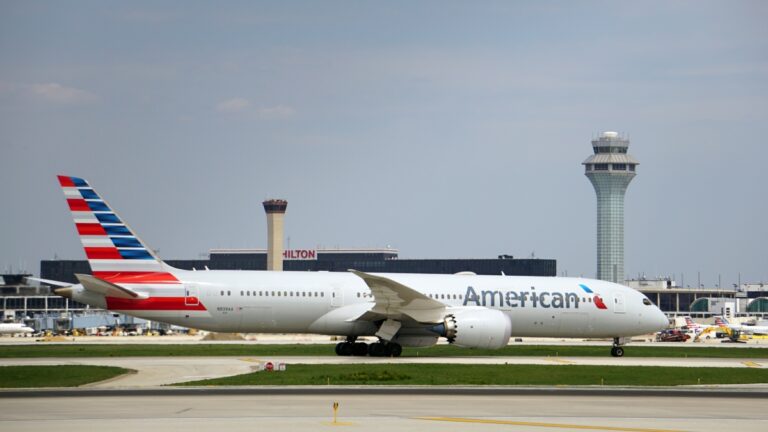 Tire suas dúvidas sobre a tabela fixa American Airlines