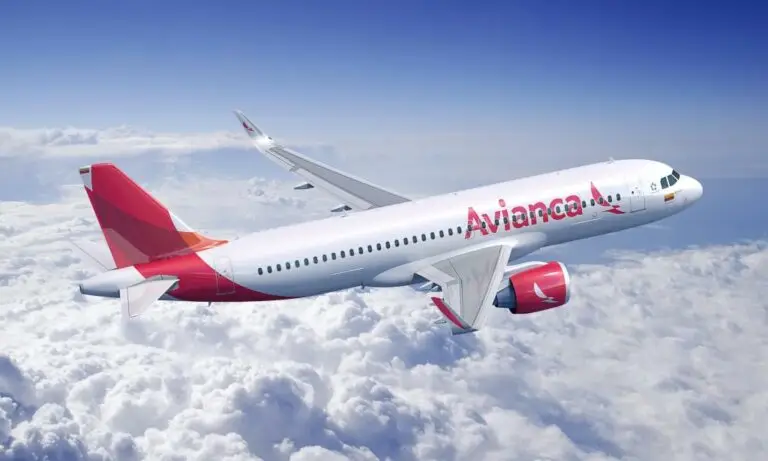 Atraso de Voo Avianca Internacional
